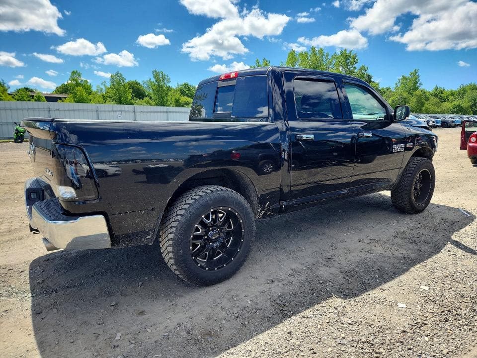 2018 RAM 1500 SLT 3