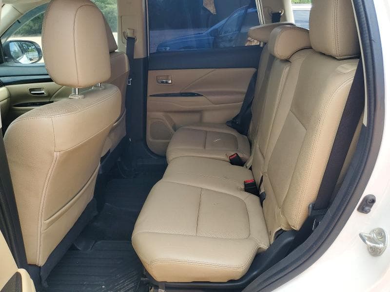 2017 MITSUBISHI OUTLANDER SE 11
