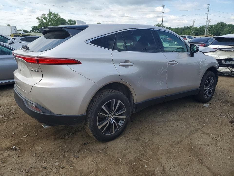2021 TOYOTA VENZA LE 3