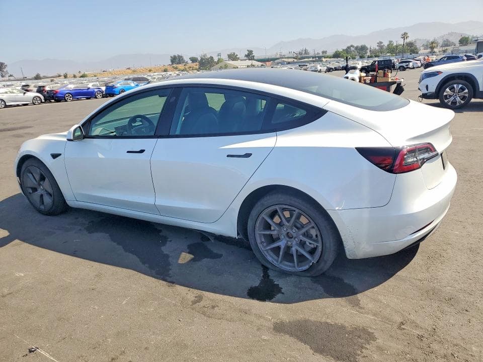 2023 TESLA MODEL 3 2