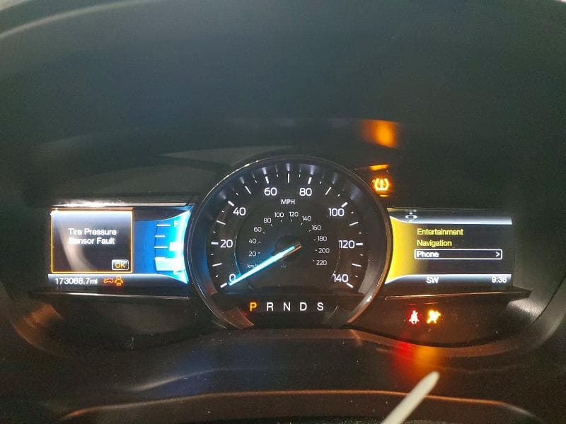 2017 FORD EXPLORER XLT 9