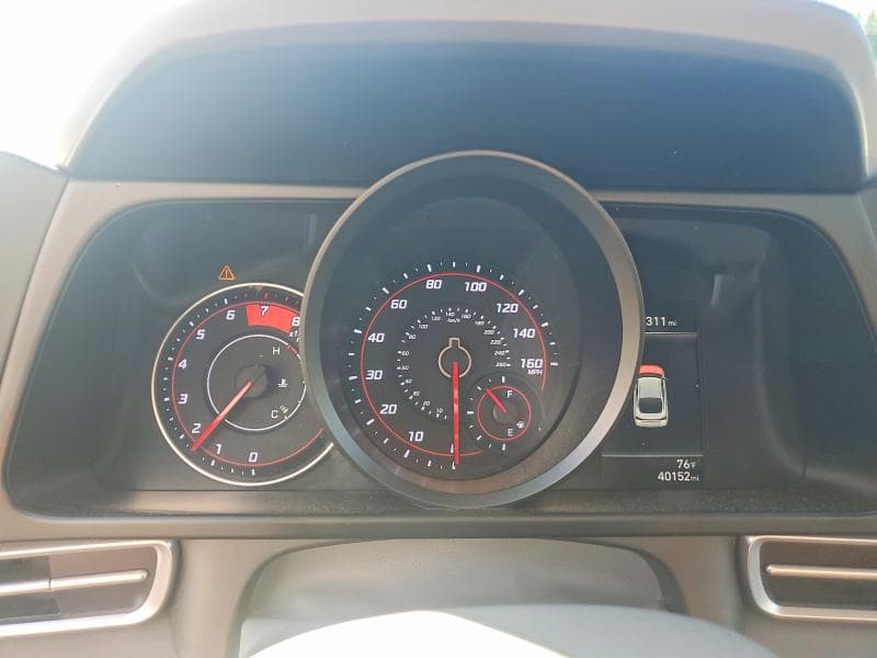 2022 HYUNDAI ELANTRA SEL 9