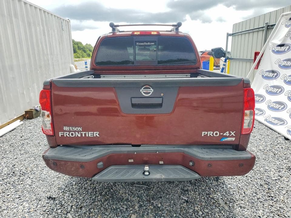 2017 NISSAN FRONTIER PRO-4X 6