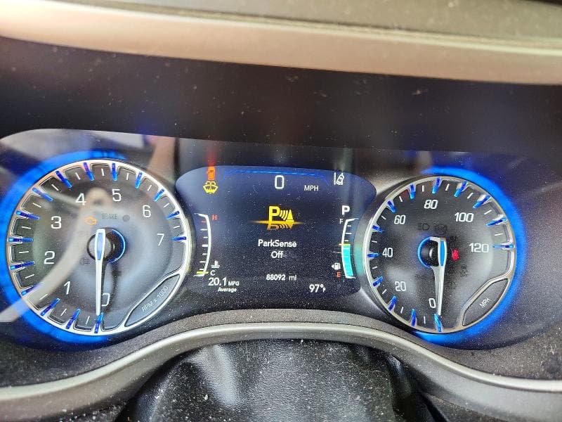 2023 CHRYSLER PACIFICA TOURING L 9