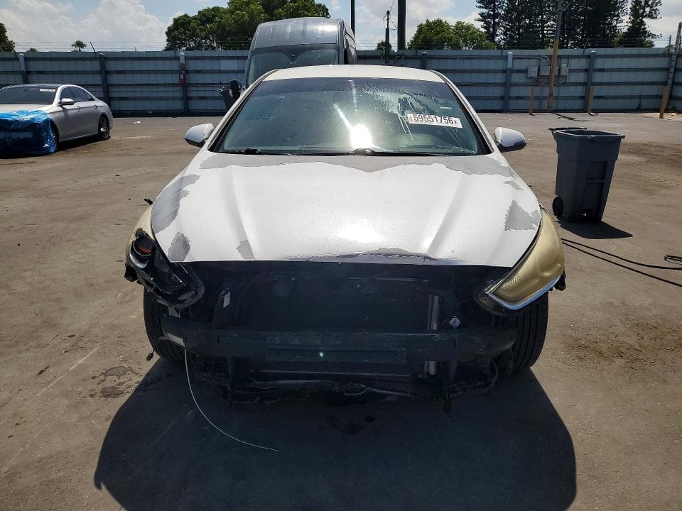 2018 HYUNDAI SONATA SE 5