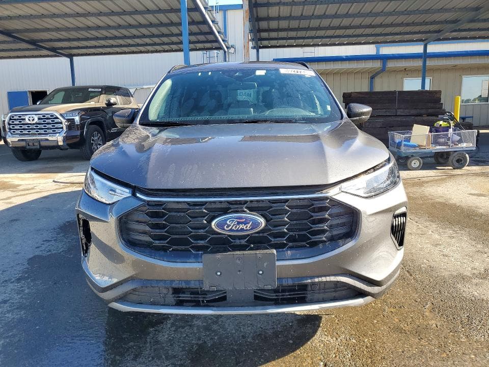2025 FORD ESCAPE ST LINE 5
