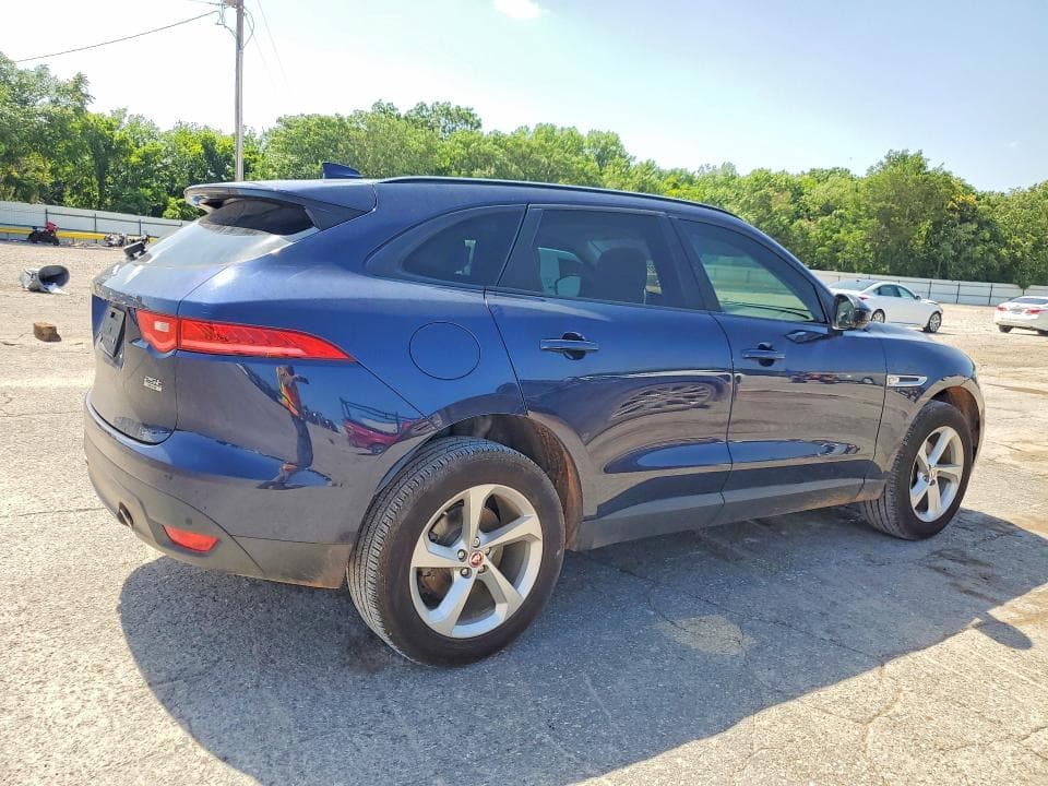 2018 JAGUAR F-PACE 3
