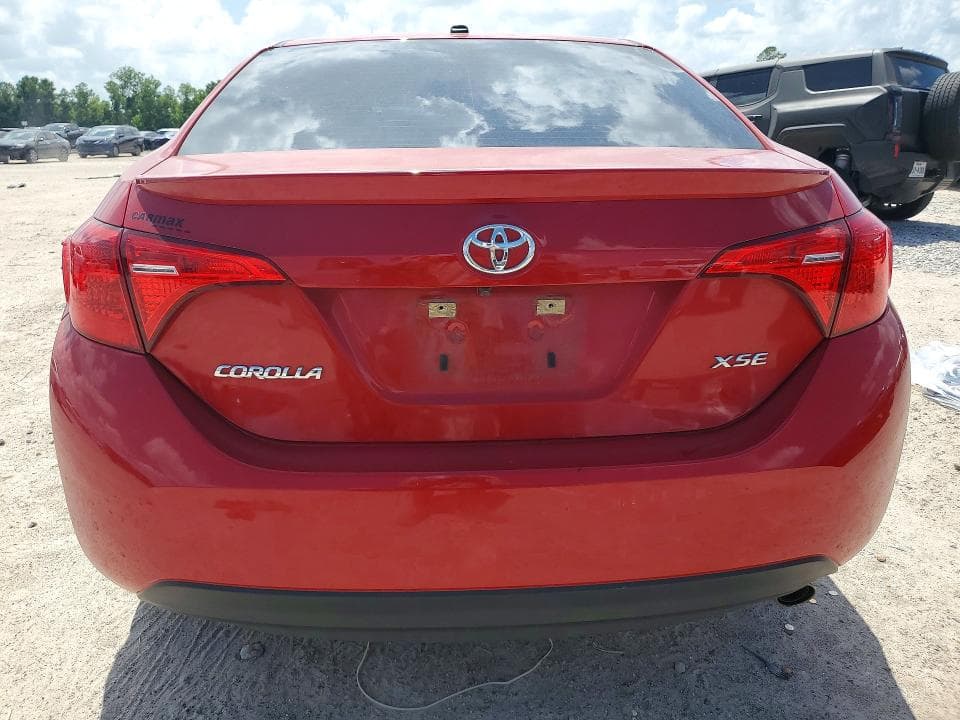 2018 TOYOTA COROLLA XSE 6