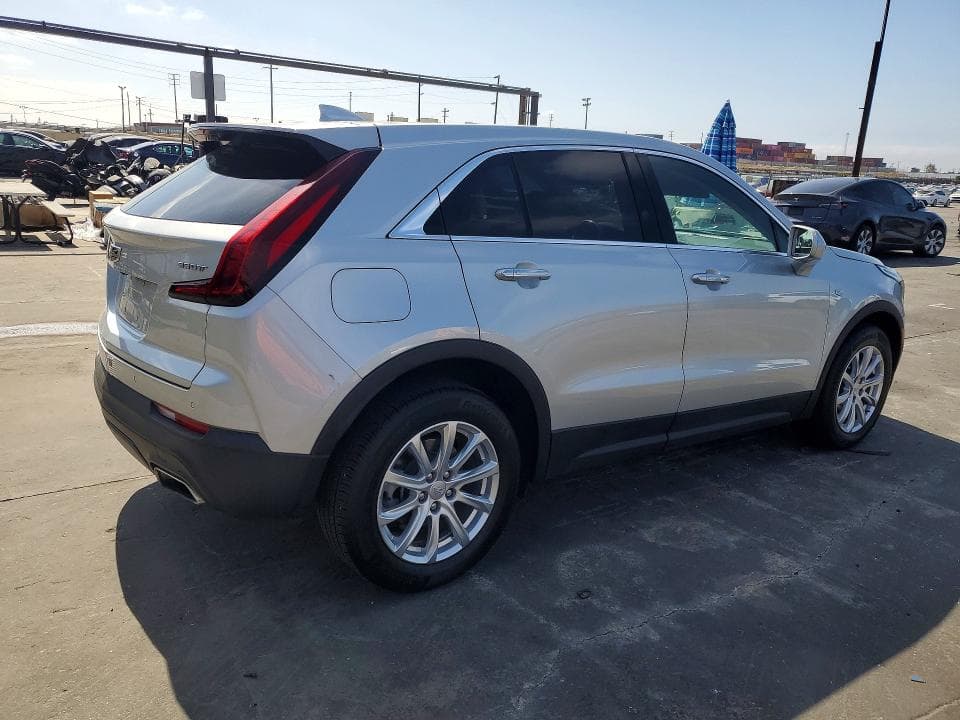 2021 CADILLAC XT4 LUXURY 3