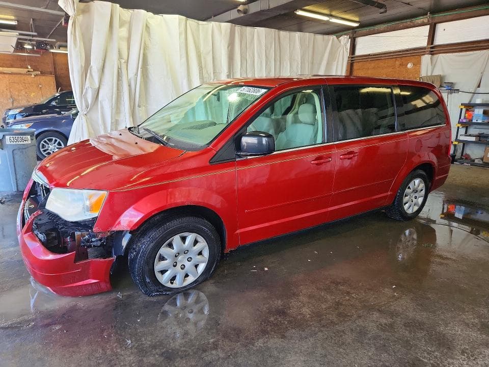 2010 CHRYSLER MINIVAN