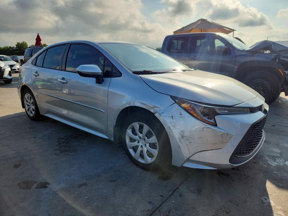 2021 TOYOTA COROLLA LE 4