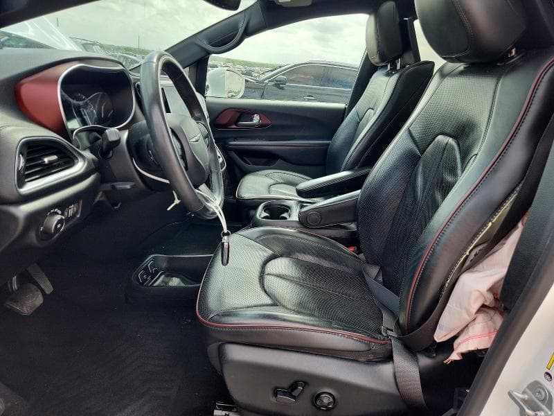 2020 CHRYSLER PACIFICA LIMITED 7