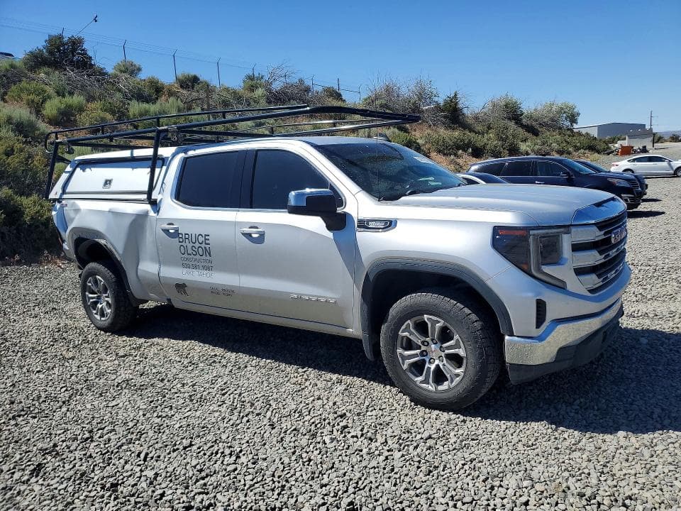 2022 GMC SIERRA K1500 SLE 4