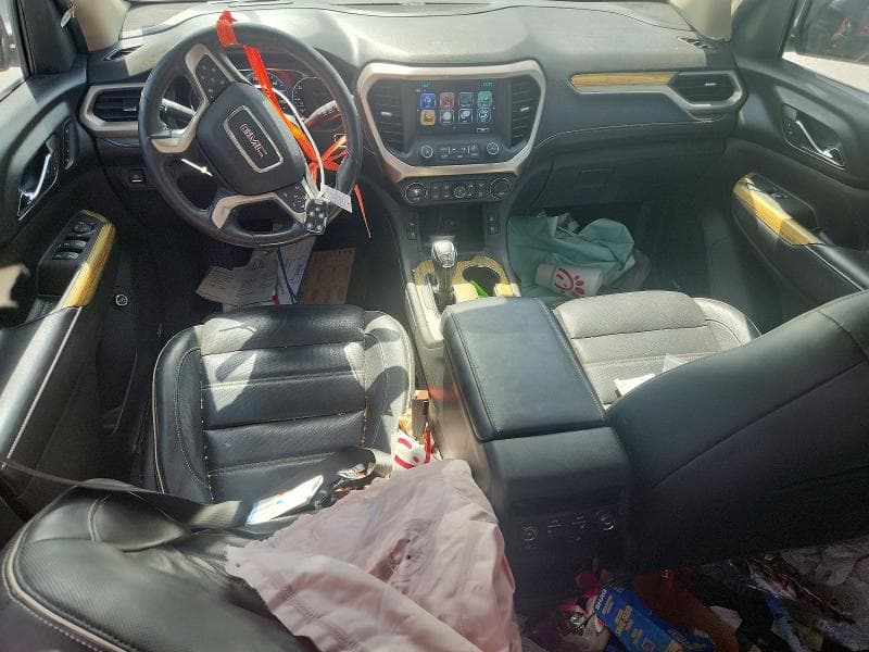2018 GMC ACADIA DENALI 8