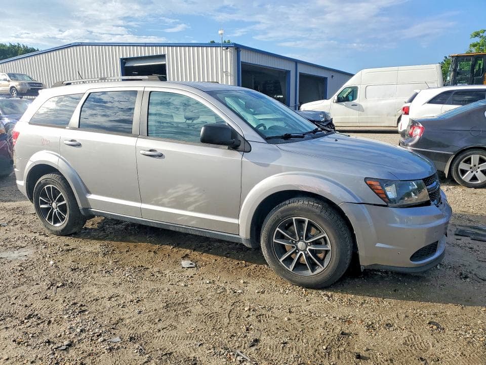 2017 DODGE JOURNEY SE 4