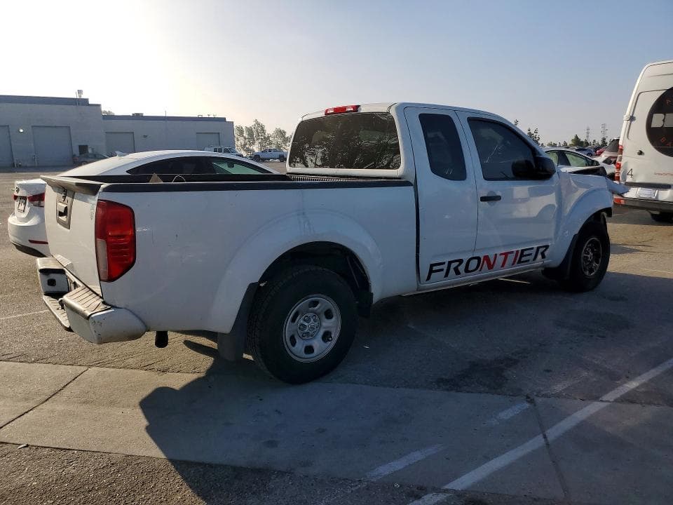 2019 NISSAN FRONTIER S 3