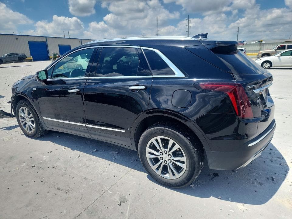 2022 CADILLAC XT5 PREMIUM LUXURY 2
