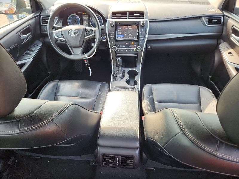 2017 TOYOTA CAMRY HYBRID XLE 8