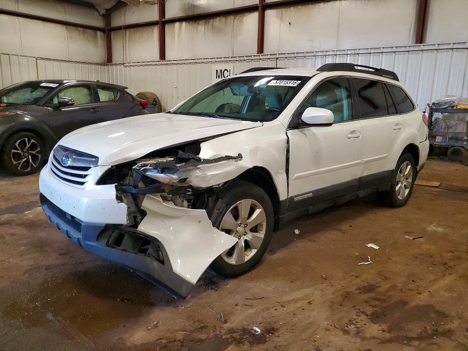 2011 SUBARU OUTBACK - 1