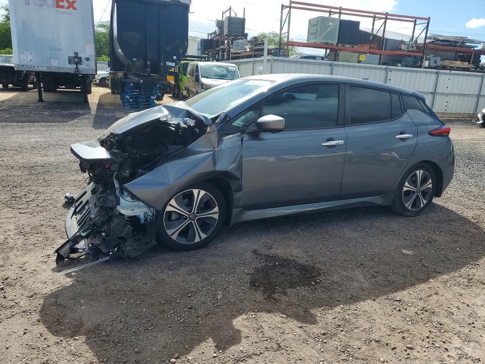 2020 NISSAN LEAF SV