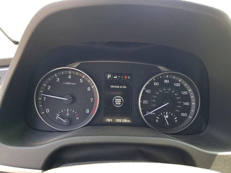 2017 HYUNDAI ELANTRA LIMITED 9