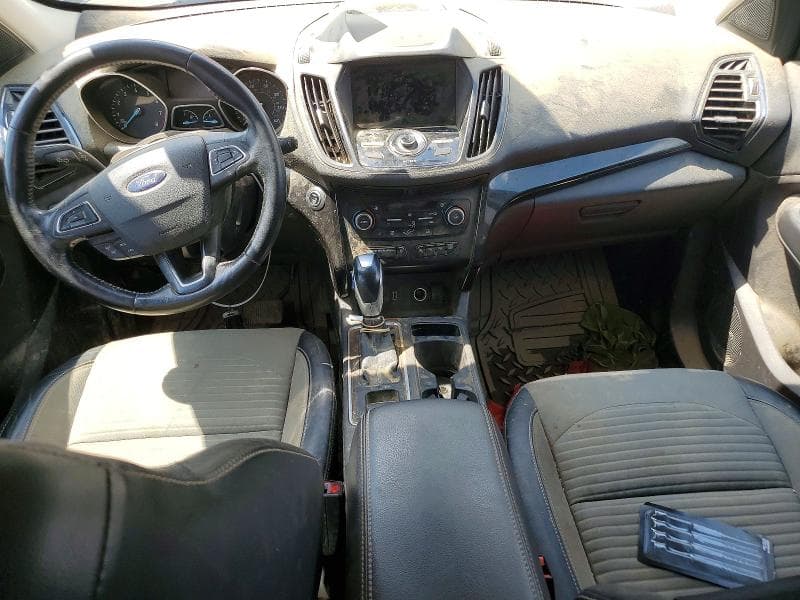 2019 FORD ESCAPE TITANIUM 8