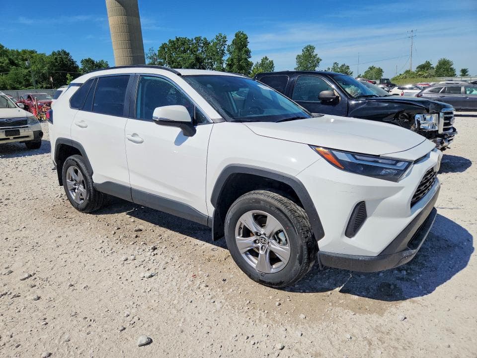 2025 TOYOTA RAV4 XLE 4
