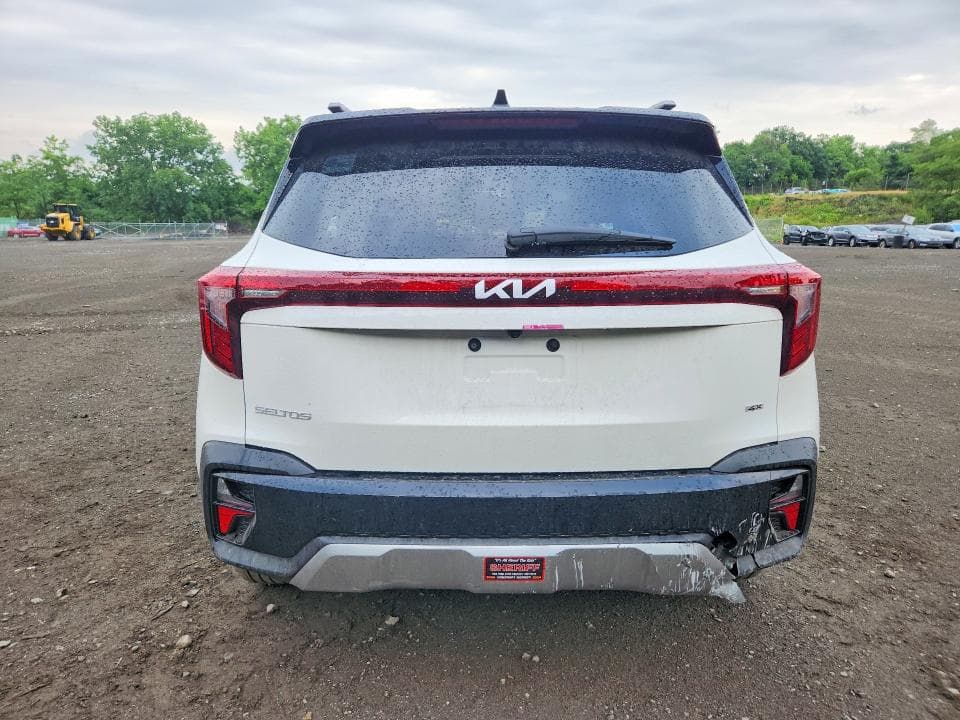 2025 KIA SELTOS S 6