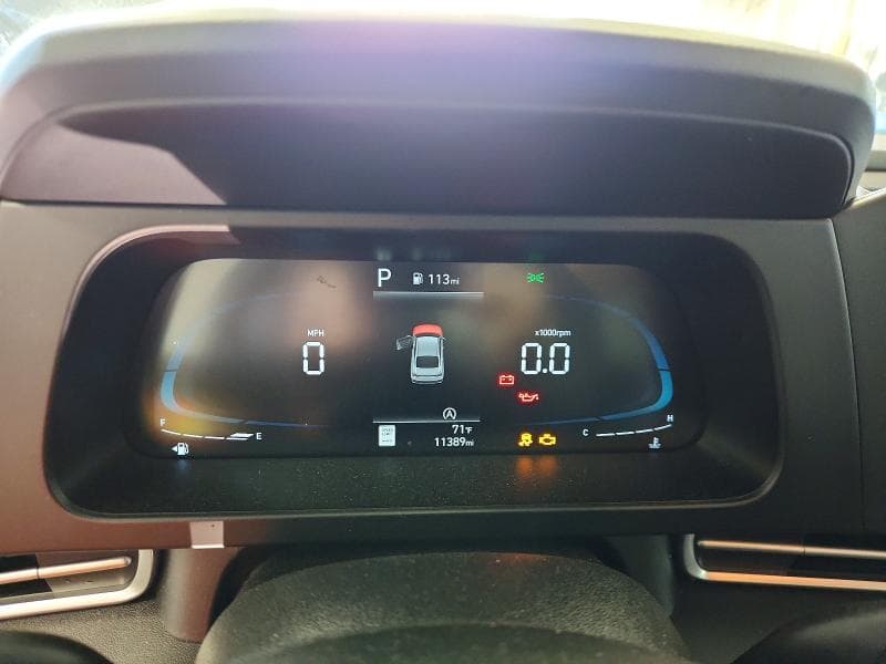 2025 HYUNDAI ELANTRA SE 9