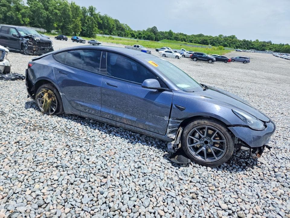 2022 TESLA MODEL 3 4