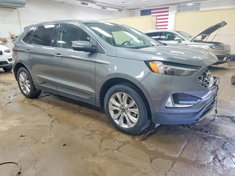 2023 FORD EDGE TITANIUM 4