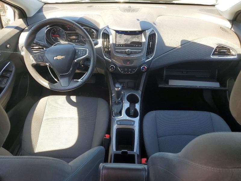 2019 CHEVROLET CRUZE LT 8