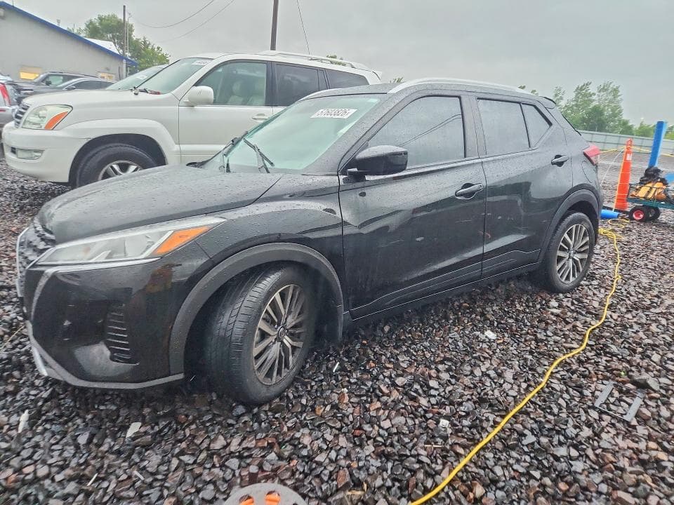 2021 NISSAN KICKS SV