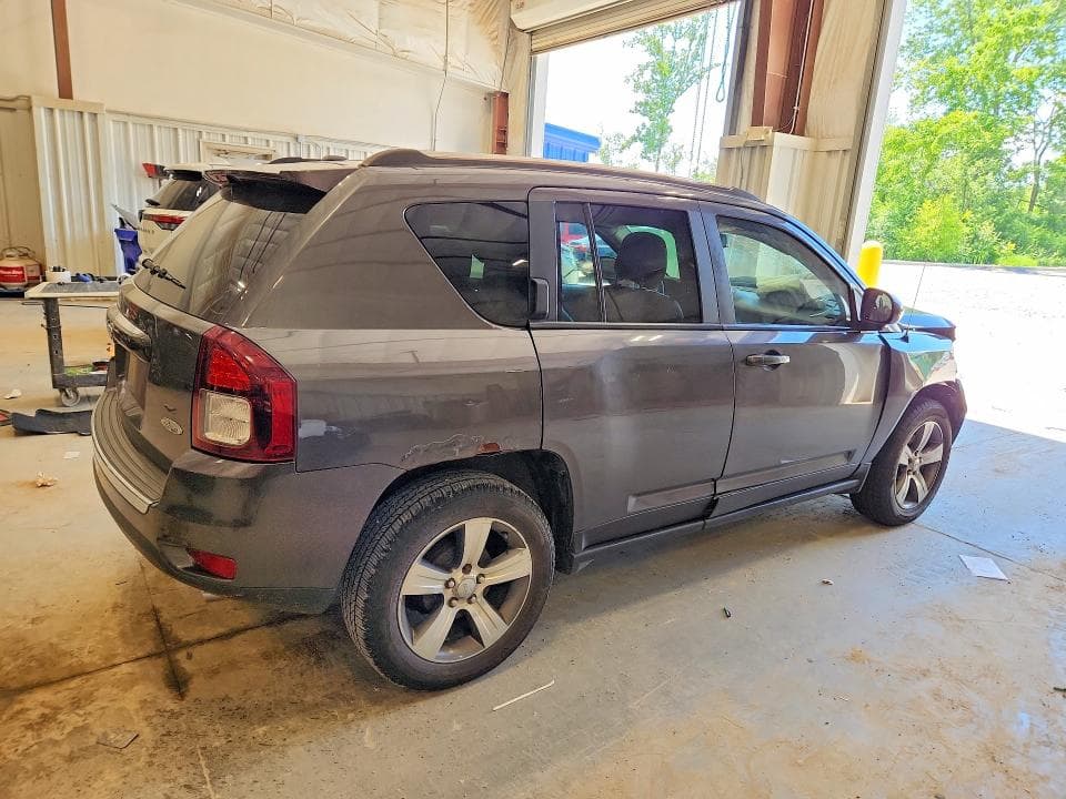 2017 JEEP COMPASS LATITUDE 3