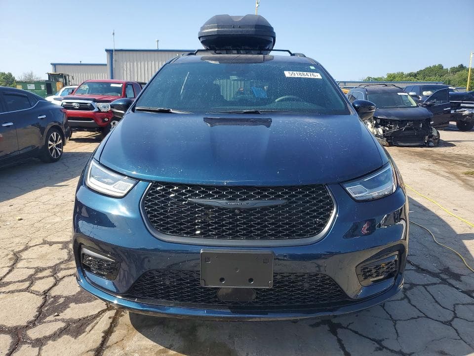 2023 CHRYSLER PACIFICA TOURING L 5