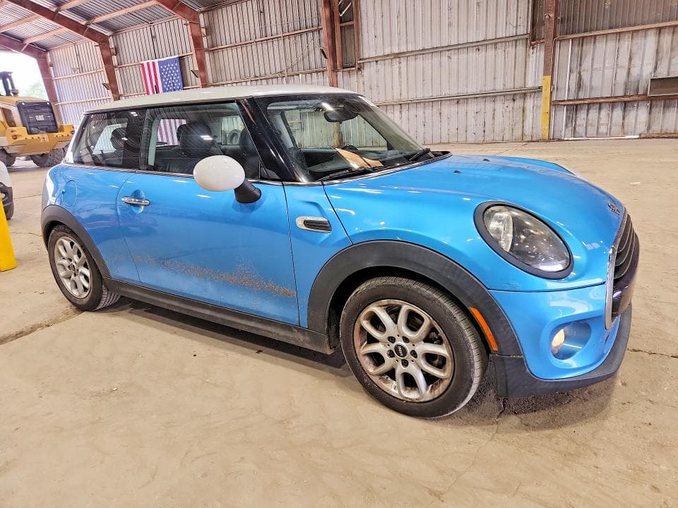 2019 MINI COOPER 4