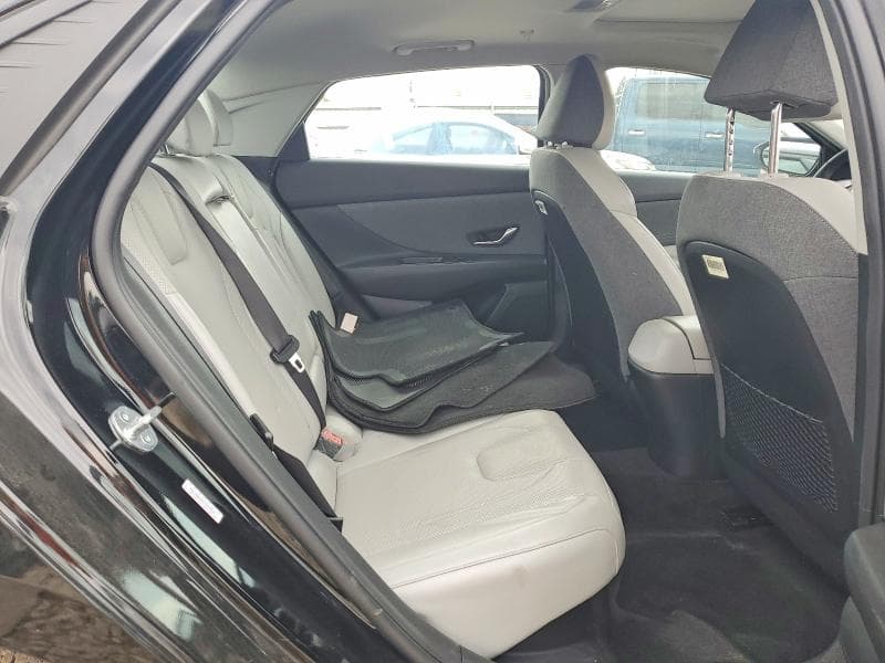 2023 HYUNDAI ELANTRA LIMITED 10