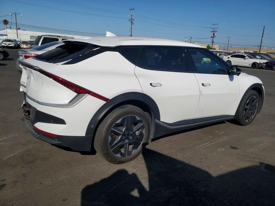2025 KIA EV6 LIGHT LONG RANGE 3