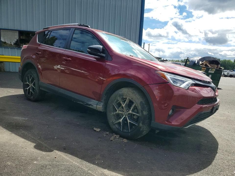 2018 TOYOTA RAV4 SE 4