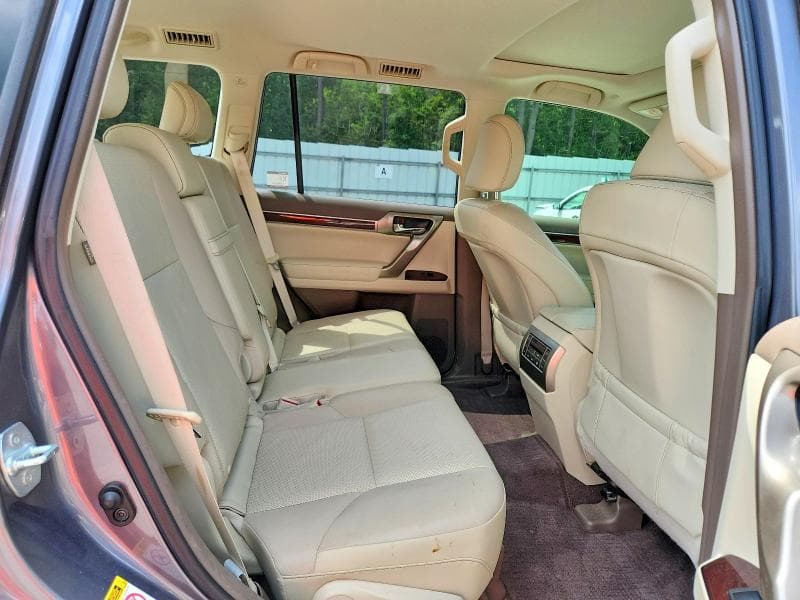 2019 LEXUS GX 460 11