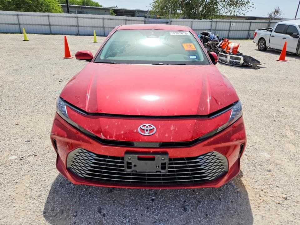 2026 TOYOTA CAMRY XLE 5
