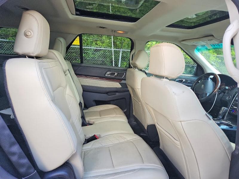 2017 FORD EXPLORER PLATINUM 11