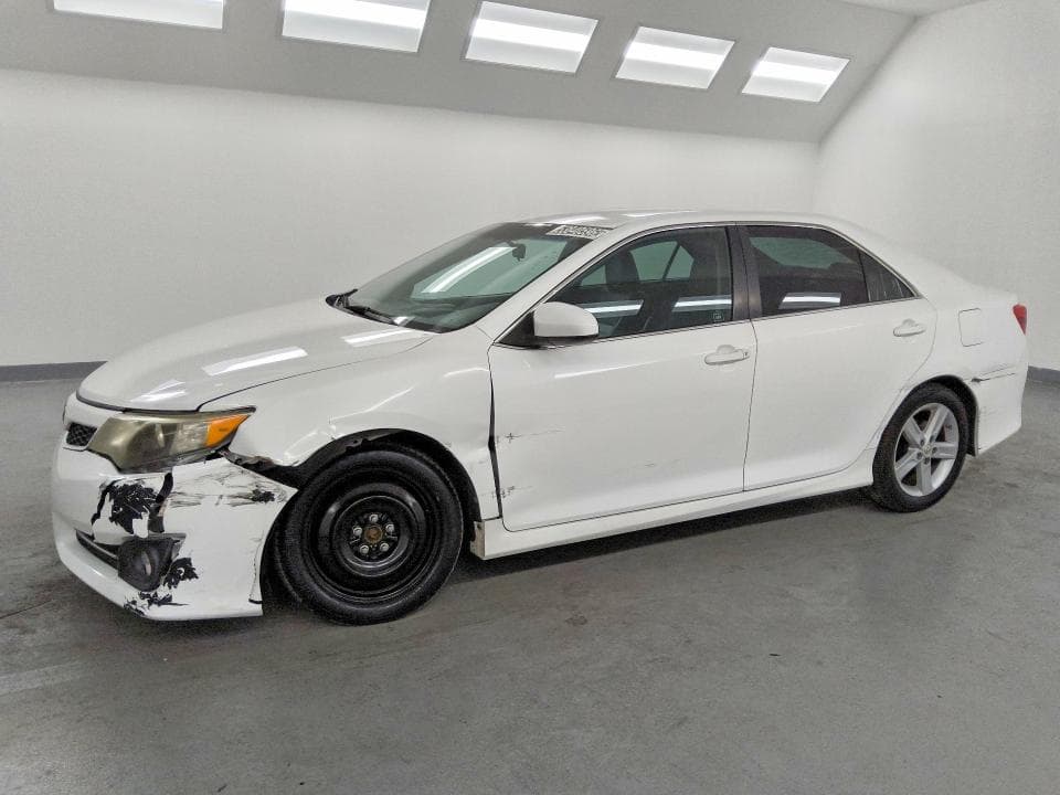 2013 TOYOTA CAMRY
