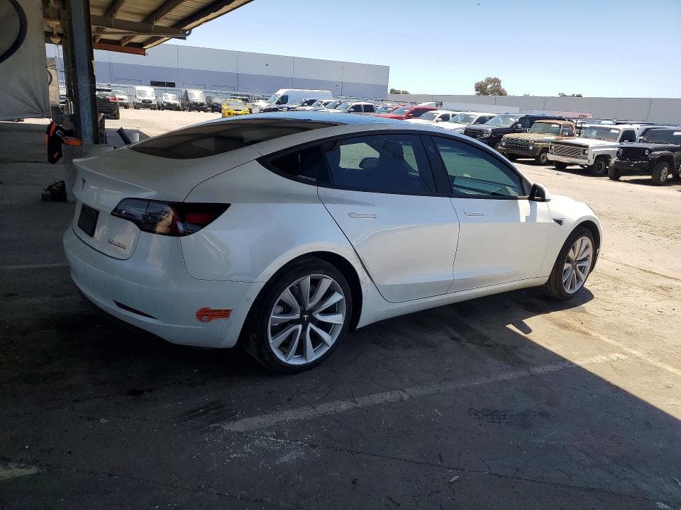 2020 TESLA MODEL 3 3