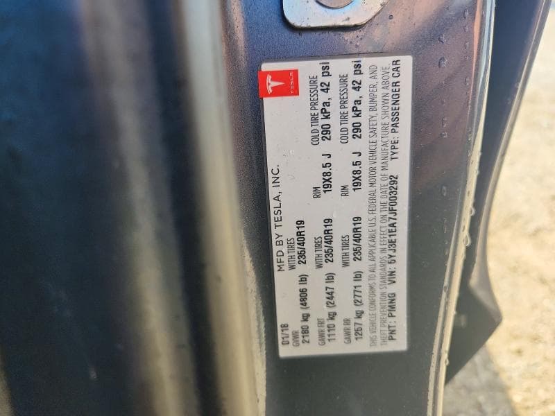 2018 TESLA MODEL 3 13