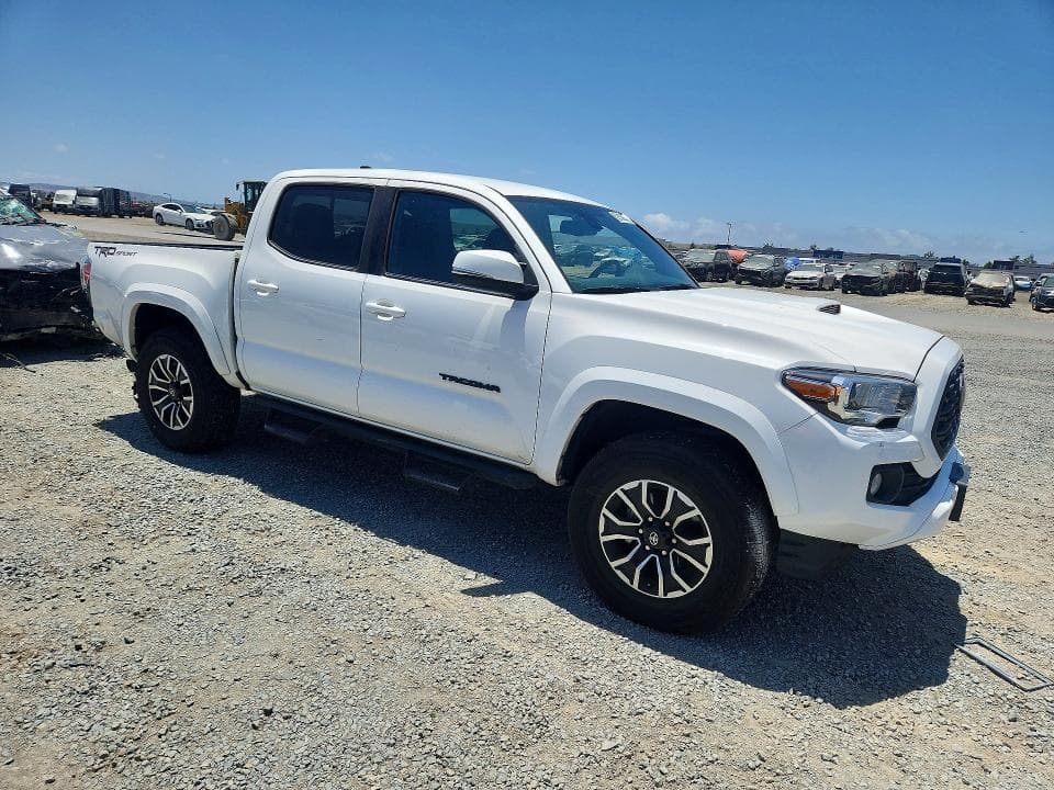 2021 TOYOTA TACOMA TRD SPORT 4