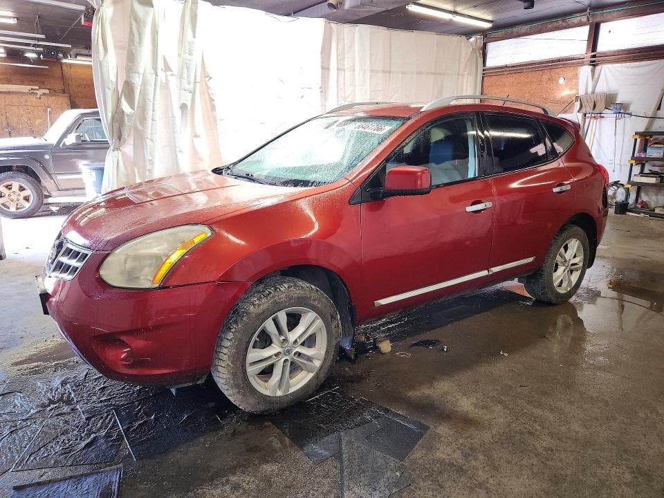 2013 NISSAN ROGUE - 1