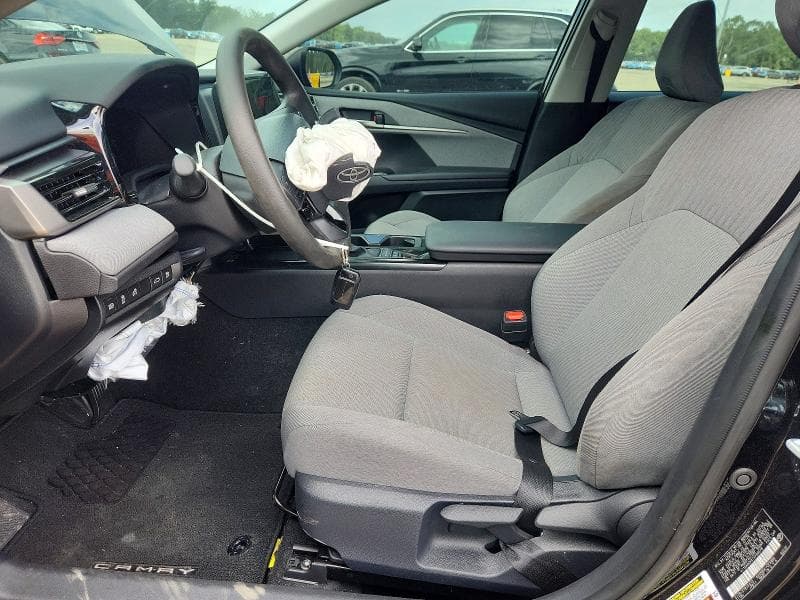2026 TOYOTA CAMRY LE 7