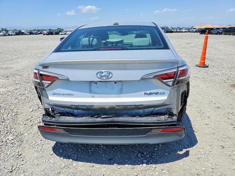 2017 HYUNDAI SONATA HYBRID SE 6
