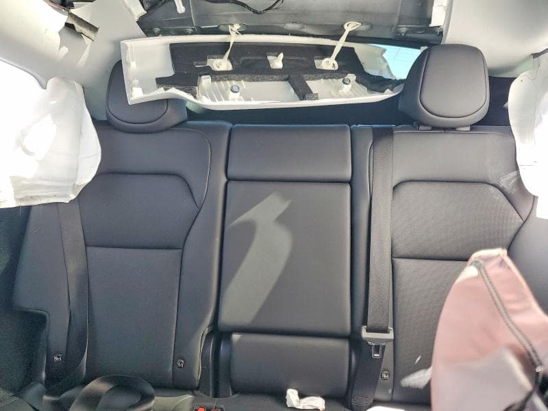 2026 TESLA MODEL Y 10